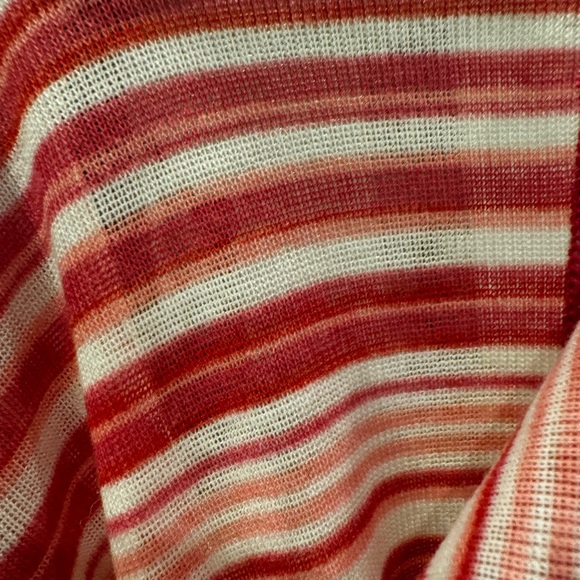 Sport stripped mesh shirt - Picture 2 of 2